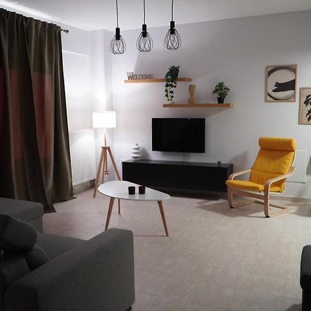 Modern Apartment In Οld Τown Thessalonique Extérieur photo
