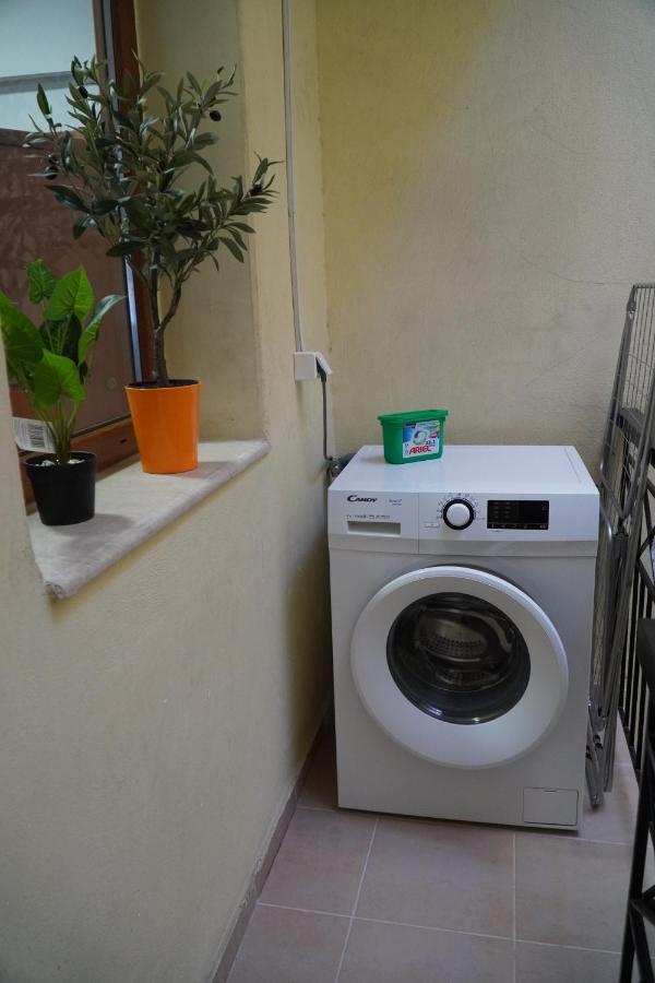 Modern Apartment In Οld Τown Thessalonique Extérieur photo